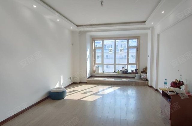 ㎡南北中层(共11层)2015年建造紫荆苑延吉延西区公园路4002号杨海霞4