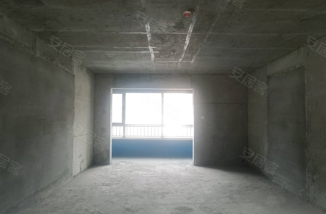 新盛二期小区3室2厅150.36㎡142.1万二手房图片