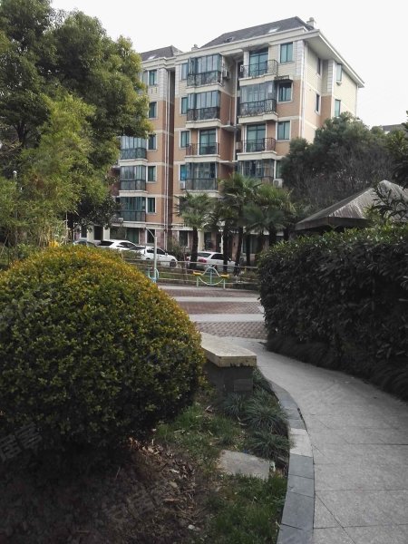 半岛豪门(公寓住宅) 