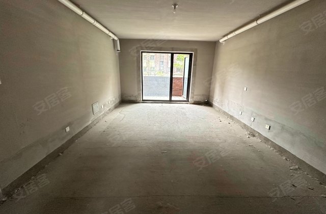 溪杉樾3室2厅2卫139.29㎡南北156.5万