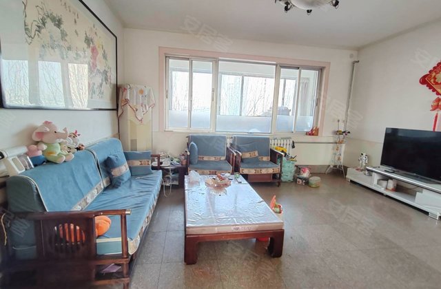 财政局家属院南院3室2厅129.5㎡26.8万二手房图片