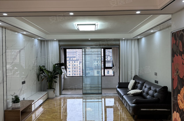 碧桂园天誉4室2厅158㎡127万二手房图片