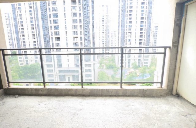 翠湖花园4室2厅145㎡75.8万二手房图片