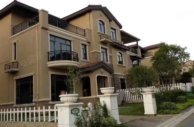 碧桂园凤凰山别墅