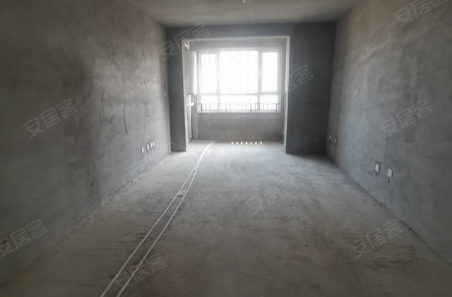 龙脉御府3室2厅128㎡46.5万二手房图片
