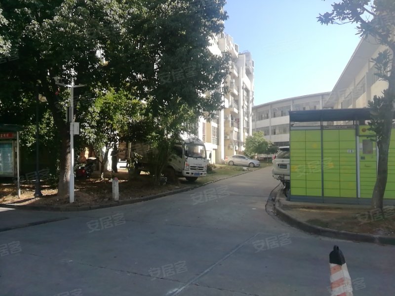 南波湾高尚小区