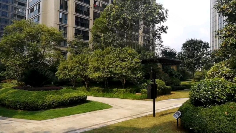 美伦美郡(公寓住宅)