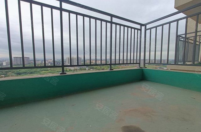 美伦骊园4室2厅130㎡60万二手房图片