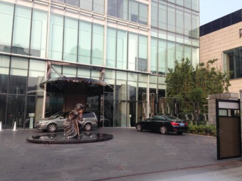 二十一世纪中心大厦 