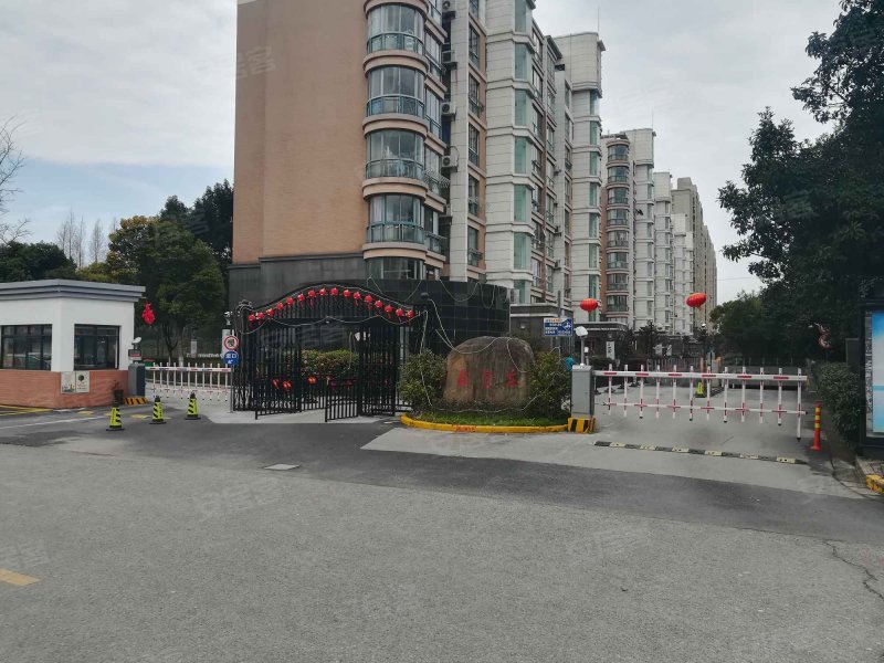 湖光月色嘉贤庄(公寓住宅) 