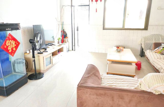 桥西街道横江社区4室2厅119.6㎡165万二手房图片