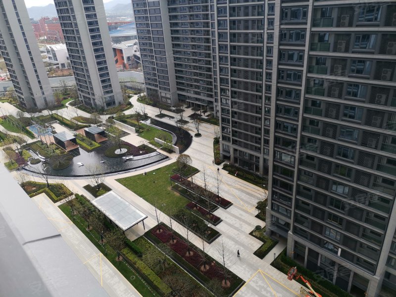 宁波轨道绿城杨柳郡咏柳苑