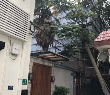 新闸路1378弄小区