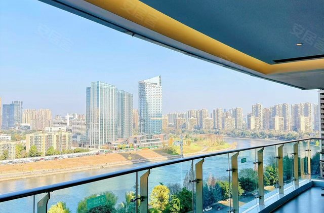 天安珑城4室2厅110㎡40万二手房图片