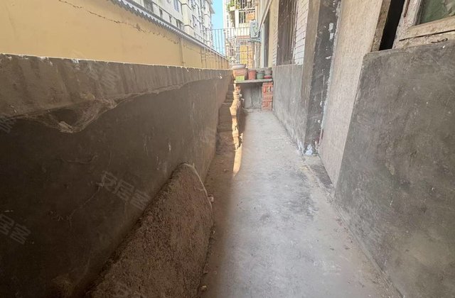 南阳市第二制药厂家属院(西院)3室1厅90㎡49.8万二手房图片