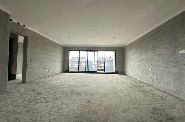 周投上和院二号院4室2厅165㎡88万二手房图片