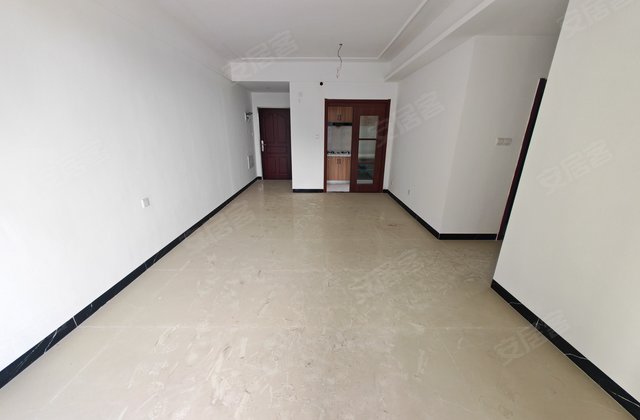 君山新城3室2厅90㎡30万二手房图片