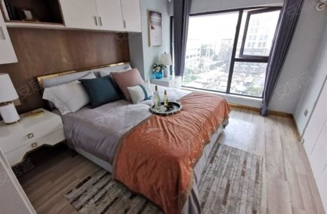 5分馨尚房置业42万21000元/㎡抢特