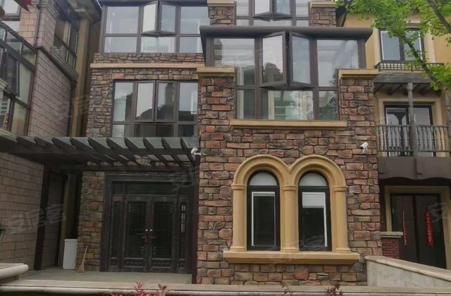 镇江房产网>镇江小区>丹阳小区>丹阳开发区小区>吾悦华府美墅>