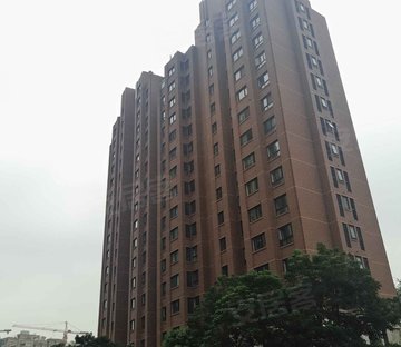 龙湖郦城(蓝湖香颂公寓住宅)