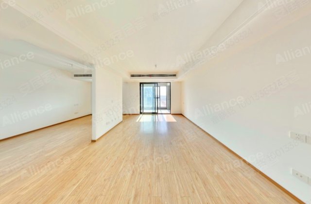 蠡湖国际小镇4室2厅116.63㎡147万二手房图片