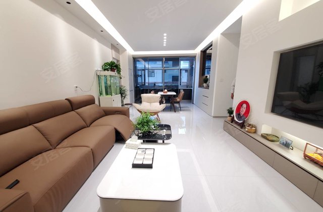 润泽园小区3室2厅130㎡69.9万二手房图片