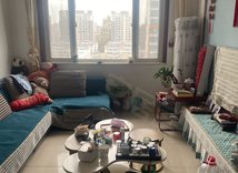 诚心出售 医疗配套成熟  楼层好 朝南 送家具房东直卖