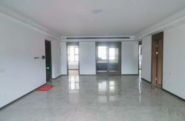 保利正荣堂悦花园4室2厅143㎡248万二手房图片