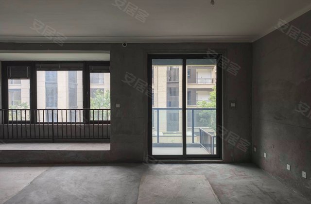 时代东宸上品4室2厅143㎡214万二手房图片
