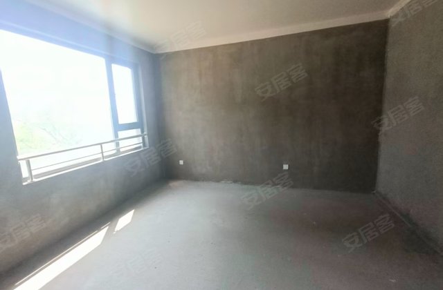 鸿翔凤语江南3室2厅125㎡95万二手房图片