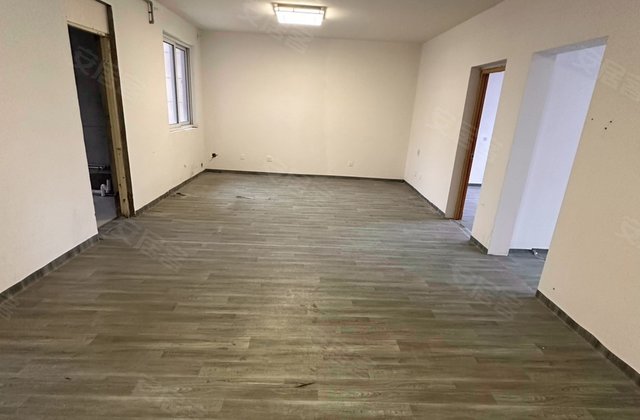 尚贤新村3室2厅113㎡90万二手房图片