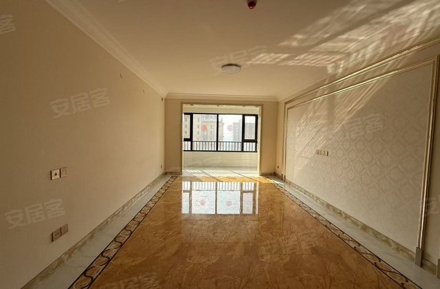 银河御府3室2厅130㎡105万二手房图片