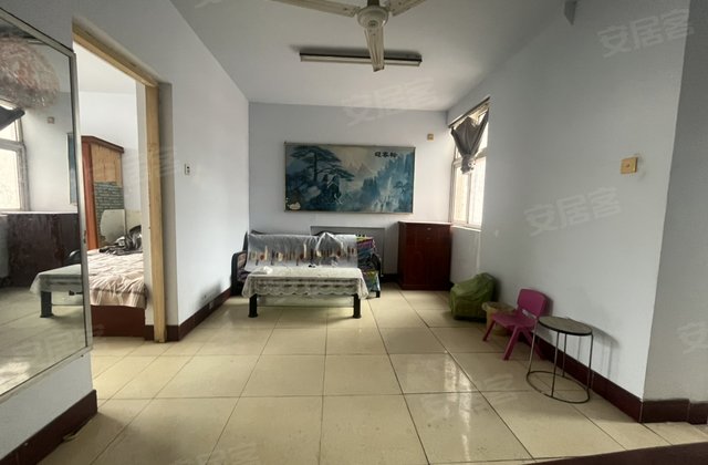 天华小区2室1厅64.71㎡35.8万二手房图片