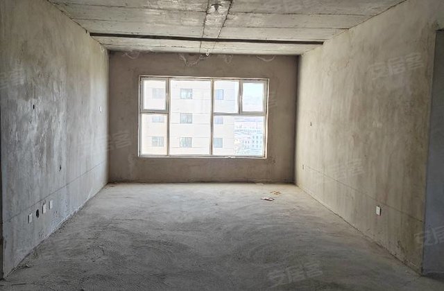 格尔木市光明小区3室2厅145㎡70万二手房图片