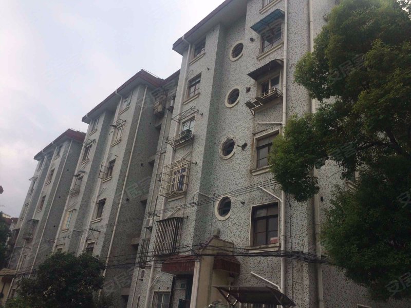 东陆新村六街坊 