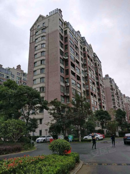 布鲁斯小镇(二期公寓住宅) 