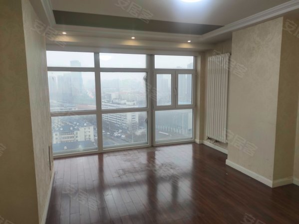 鼎泰大厦2室1厅1卫