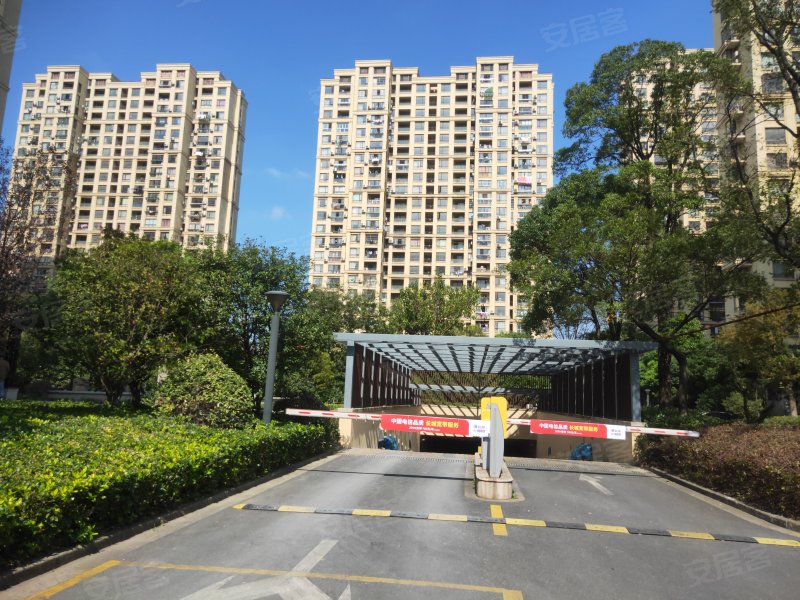 宝华北岸郡庭(公寓住宅)