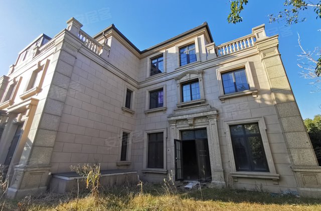 远洋鸿郡5室5厅357㎡1600万二手房图片