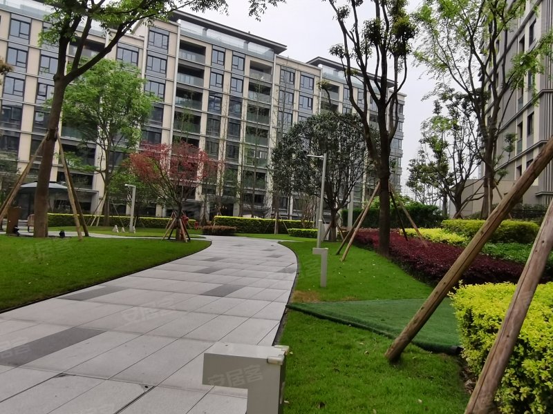 龙湖景粼玖序