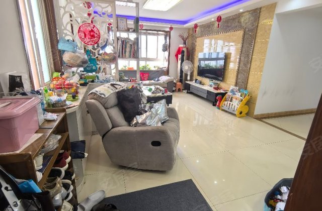 剑桥郡3室2厅124㎡77万二手房图片