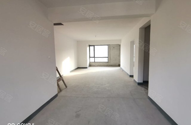 绿城云和院4室2厅153㎡160万二手房图片