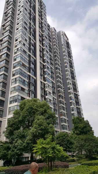 亚东国际公寓(二期)