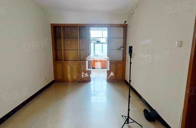 区计划经协住宅小区4室2厅105㎡73万二手房图片