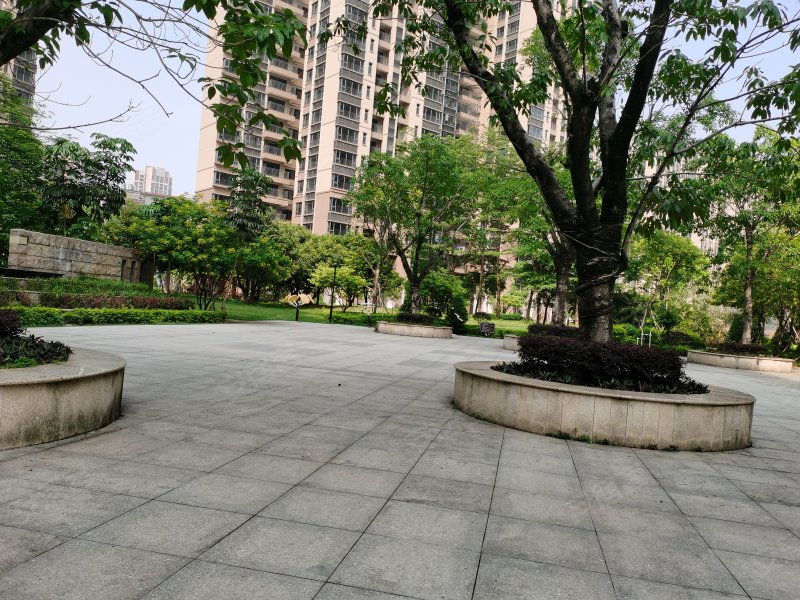 新中美帝景湾花园,大学西路333号-清远新中美帝景湾花园二手房,租房