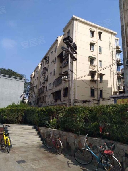 栖山路470弄小区 