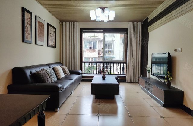 柏香林小区5室2厅186㎡46.8万二手房图片