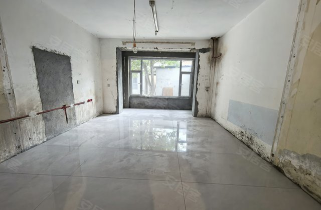 东胜区建委小区4室2厅261㎡200万二手房图片