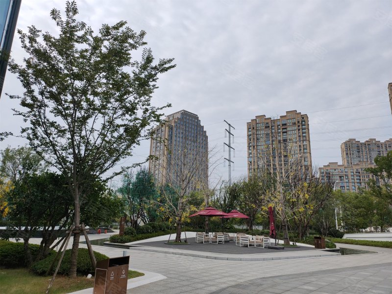 力高雍湖国际(商住楼)