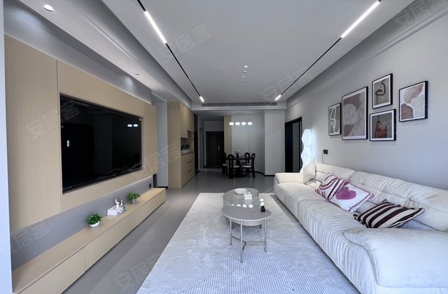 酒城中心壹品3室2厅99㎡86.8万二手房图片